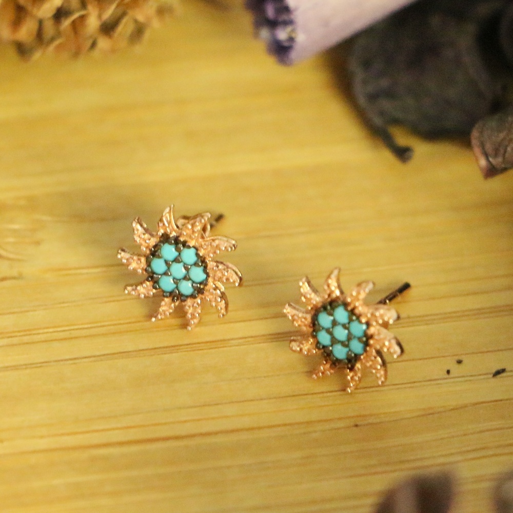 925 Sterling Silver sun Earrings with Turquoise - Picture 5 of 8